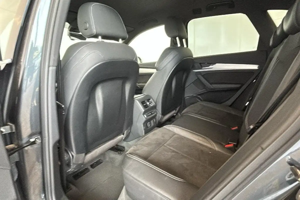 2020-audi-q5-20-45-tfsi-s-line-245ps-station-wagon-big-12