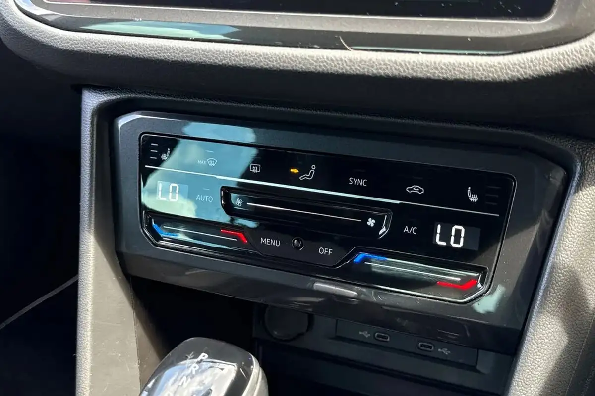 2021-volkswagen-tiguan-15-tsi-r-line-big-18