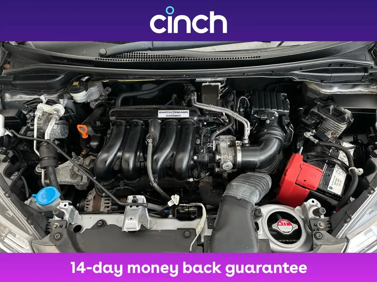 2019-honda-jazz-15-i-vtec-sport-navi-cvt-big-15