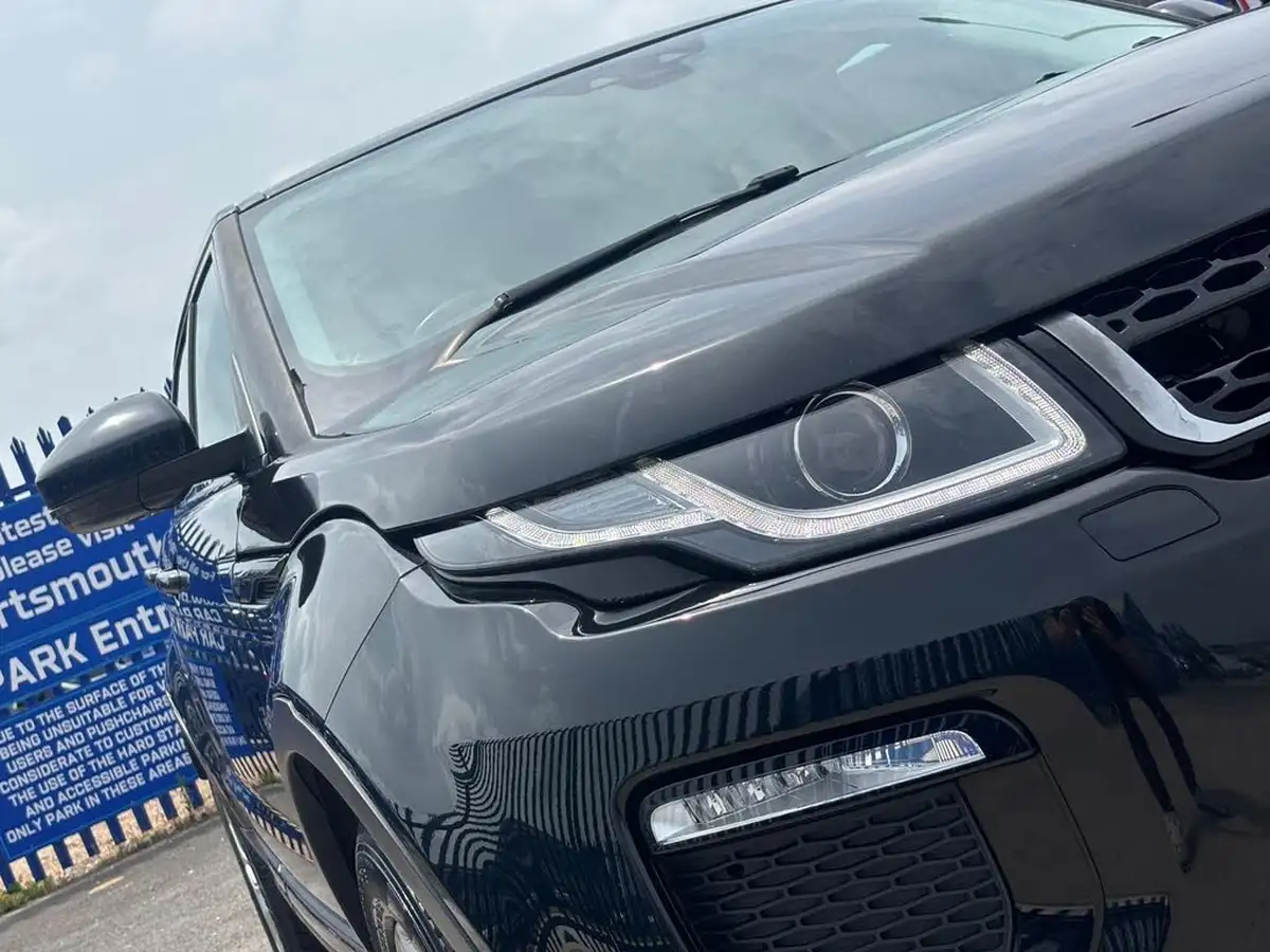 2016-land-rover-range-rover-evoque-20ed4-se-tech-ss-hatchback-5d-big-8
