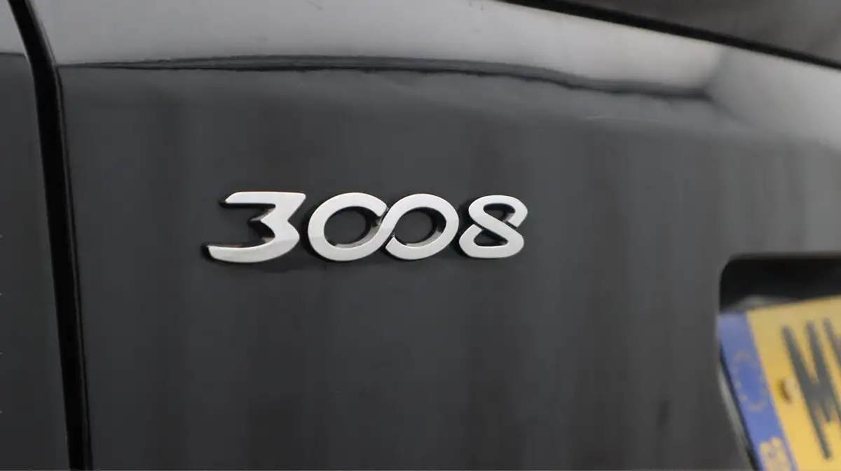 2019-peugeot-3008-suv-20-bluehdi-gt-line-premium-20-bluehdi-big-22