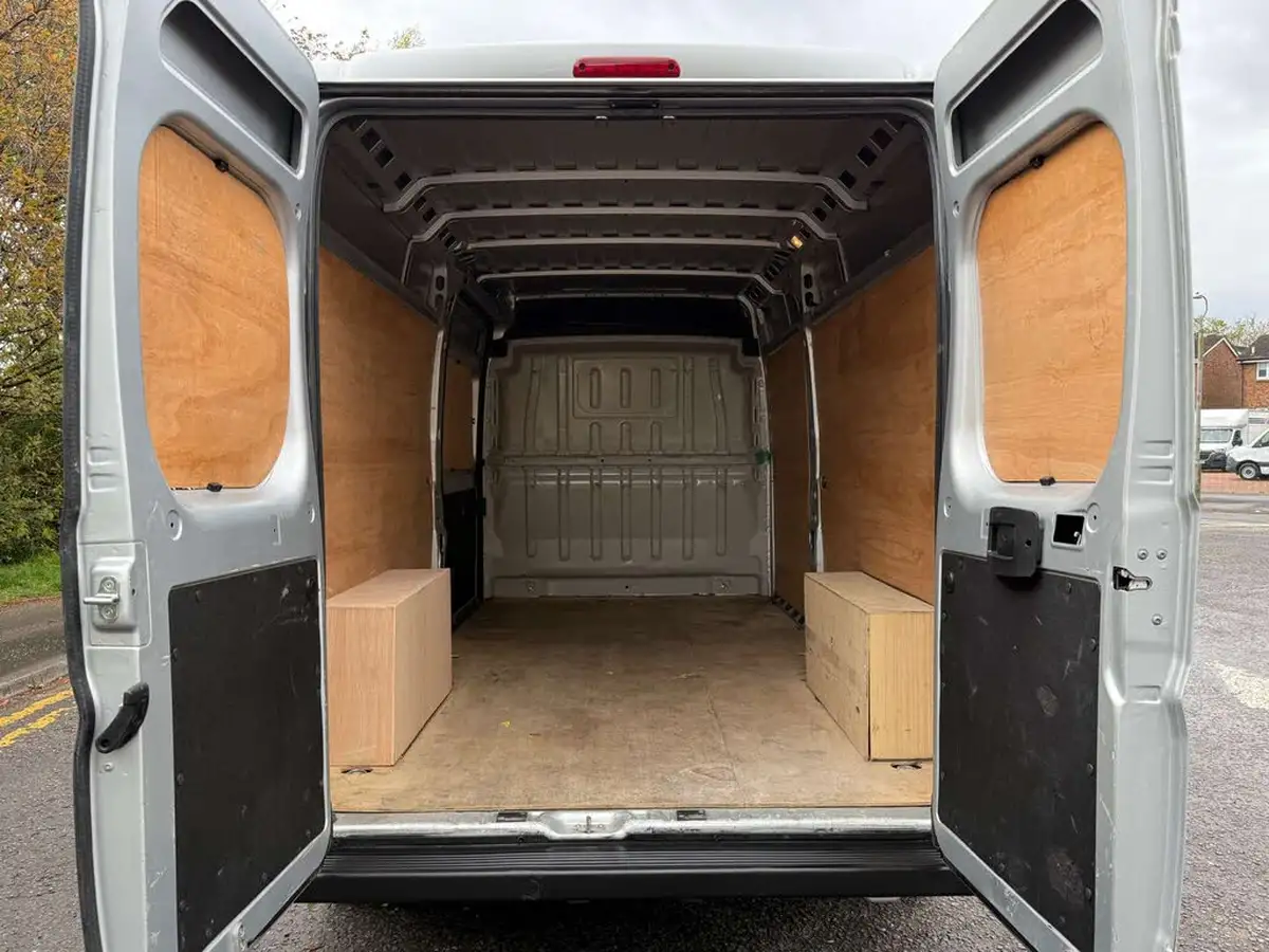 2022-vauxhall-movano-22cdti-l3-h2-3500-dynamic-140pseu6d-big-8