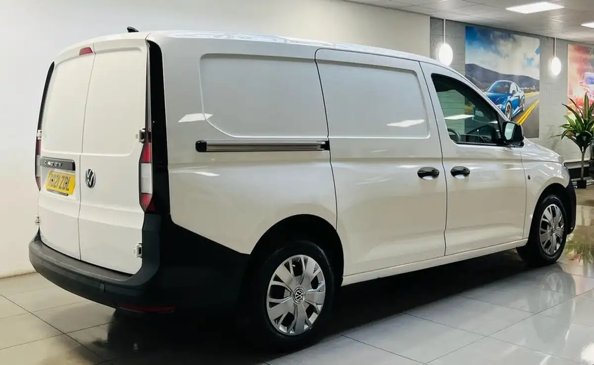 2021-volkswagen-caddy-20tdi-c20-cargo-commerce-102pseu6d-big-2