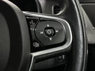 2015-volvo-xc90-20td-momentum-small-13