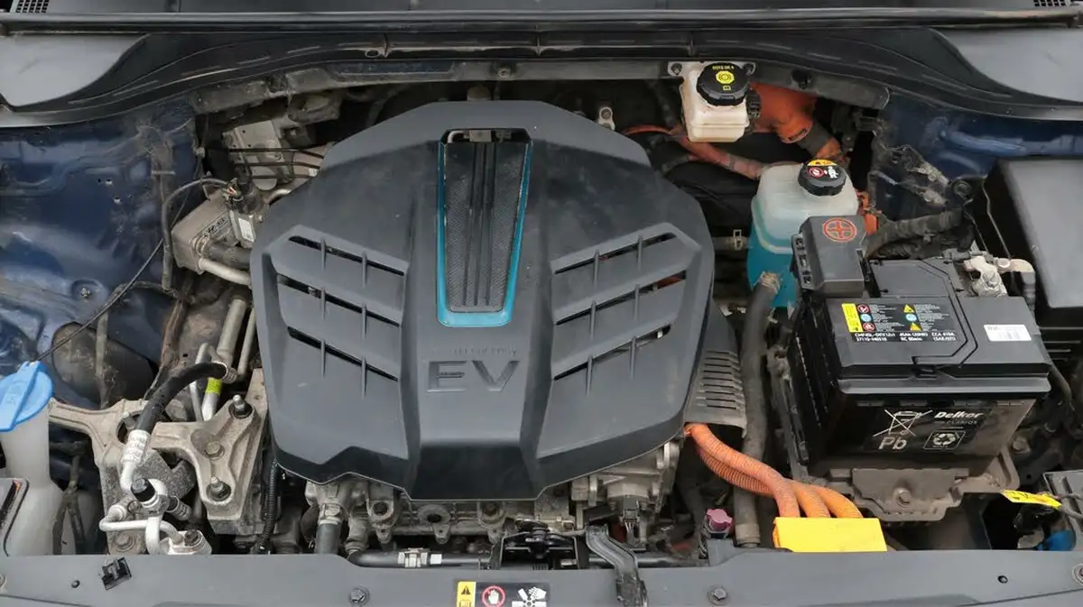 2022-kia-niro-ev-e-2-big-19