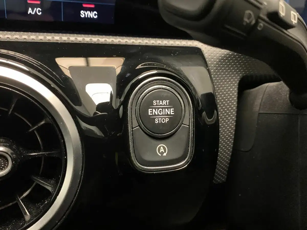 2019-mercedes-benz-a-class-13-a200-amg-line-executive-hatchback-5d-big-22