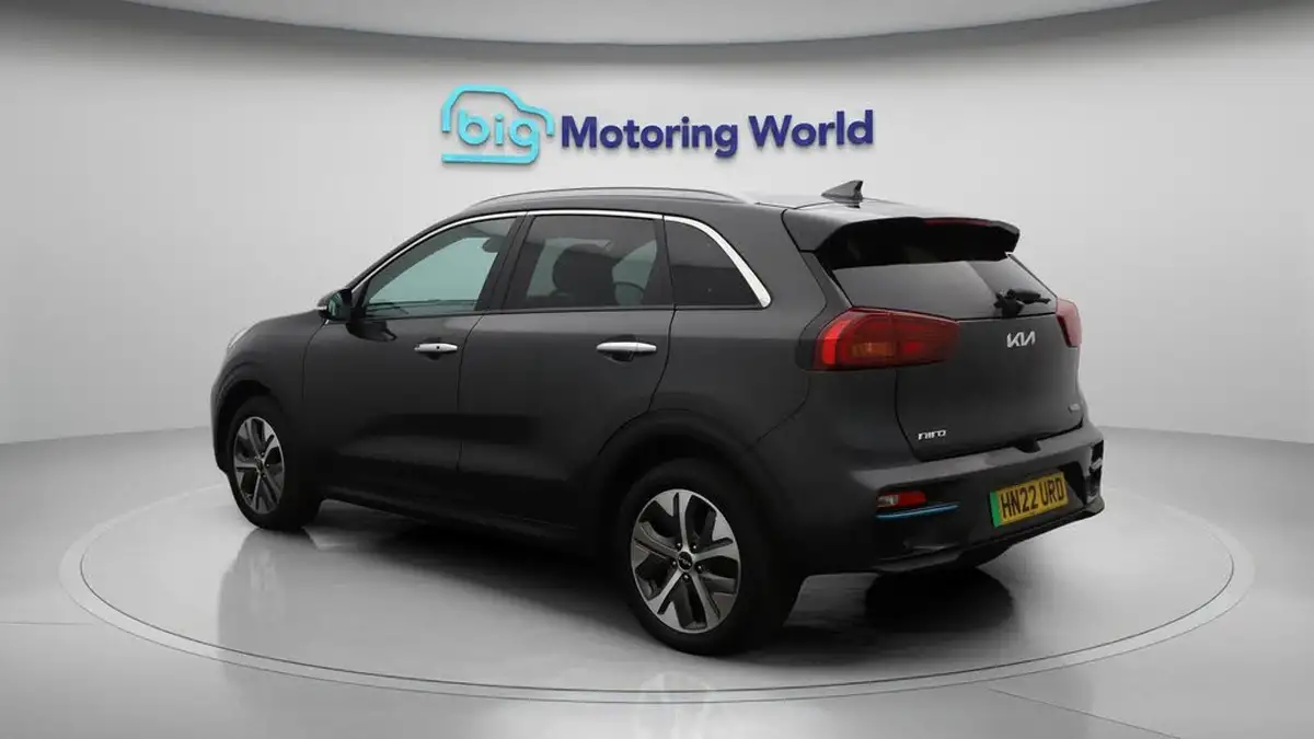 2022-kia-niro-ev-e-3-big-5