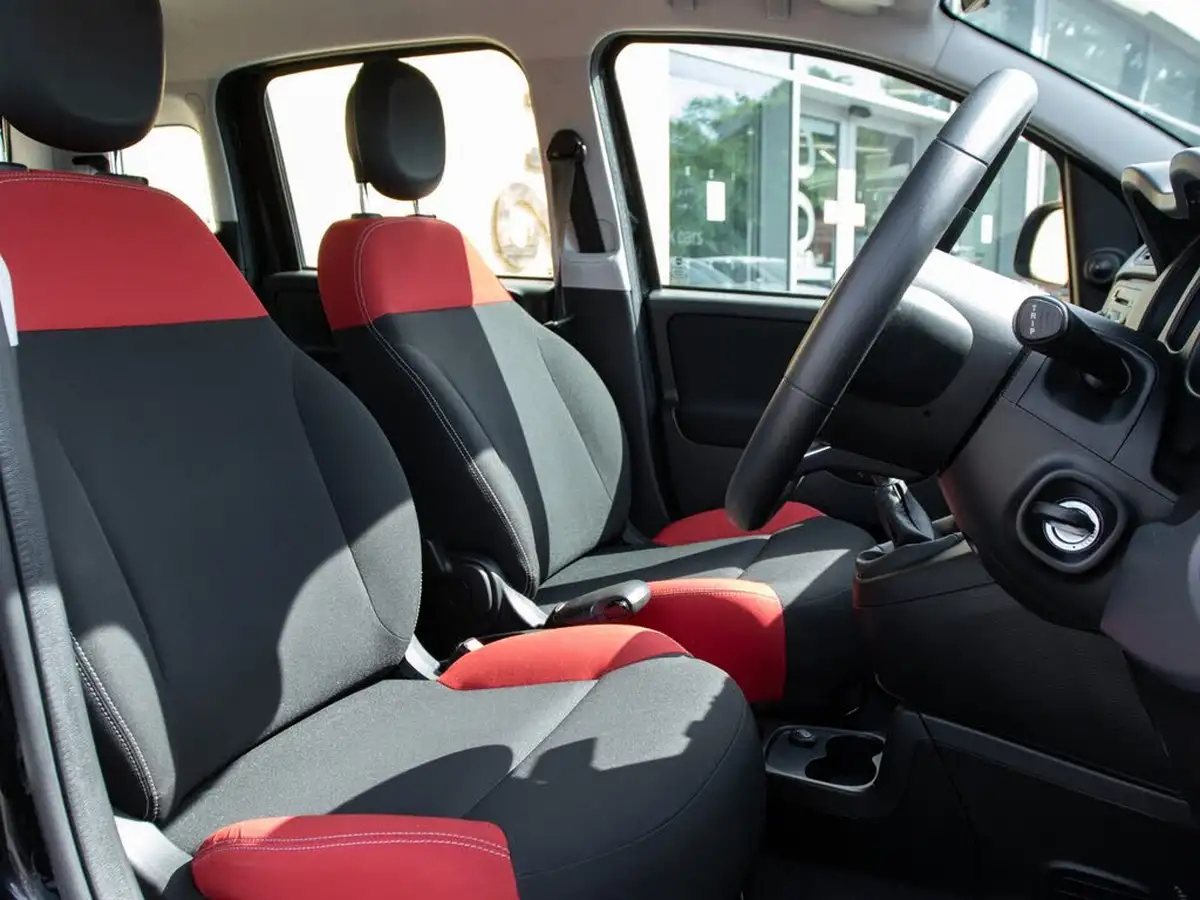 2017-fiat-panda-big-22