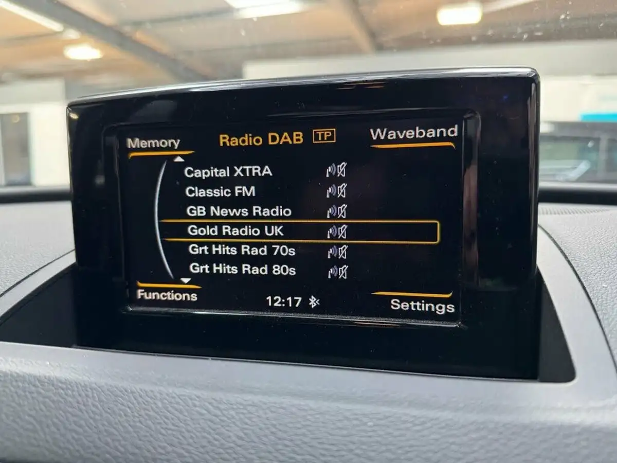 2016-audi-q3-20-tdi-s-line-navigation-big-20