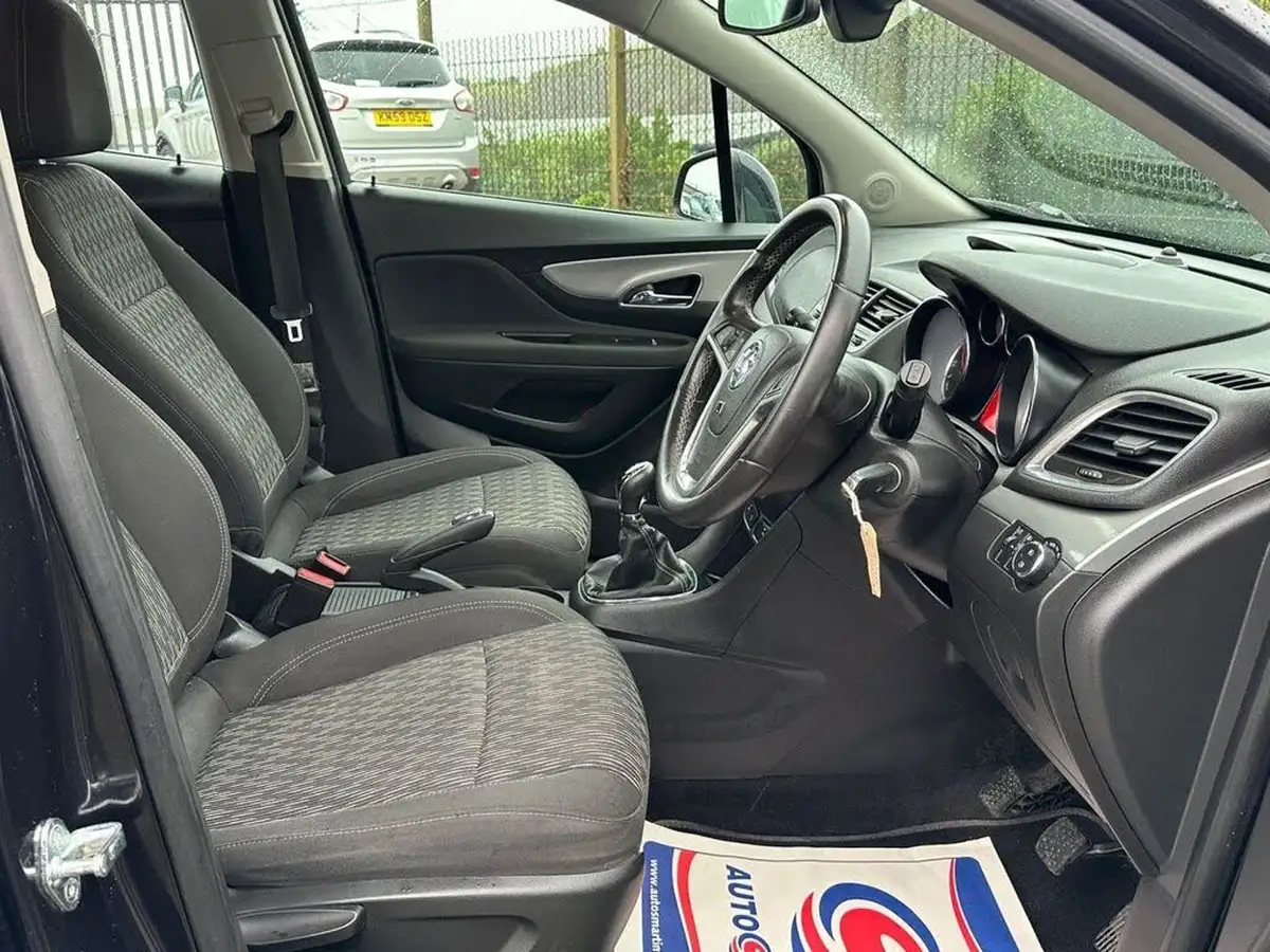 2014-vauxhall-mokka-17cdti-exclusiv-4x4-ss-big-19
