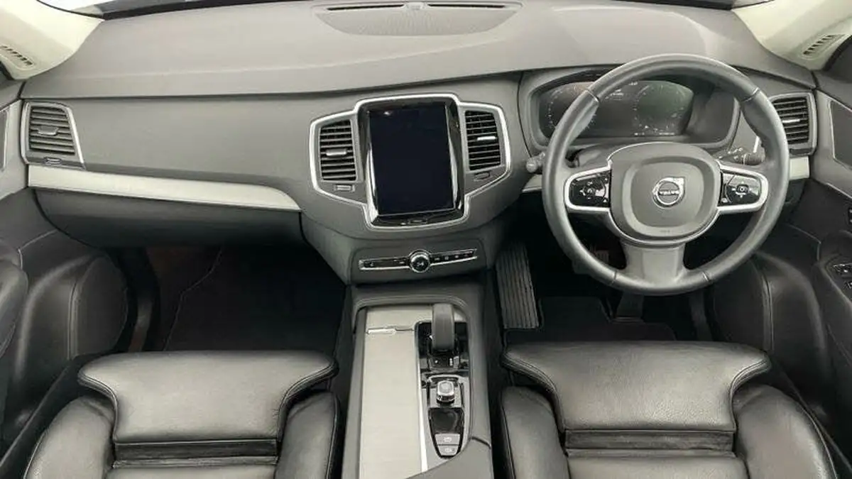 2022-volvo-xc90-20td-b5-momentum-big-7
