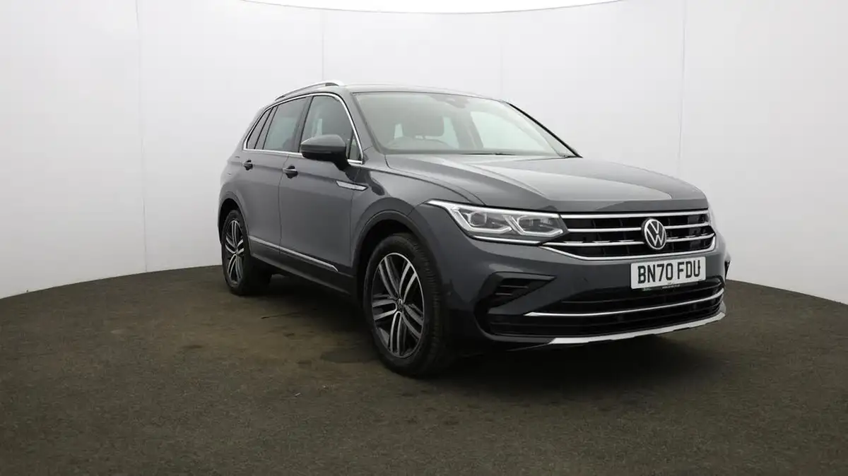 2020-volkswagen-tiguan-15-tsi-elegance-big-23