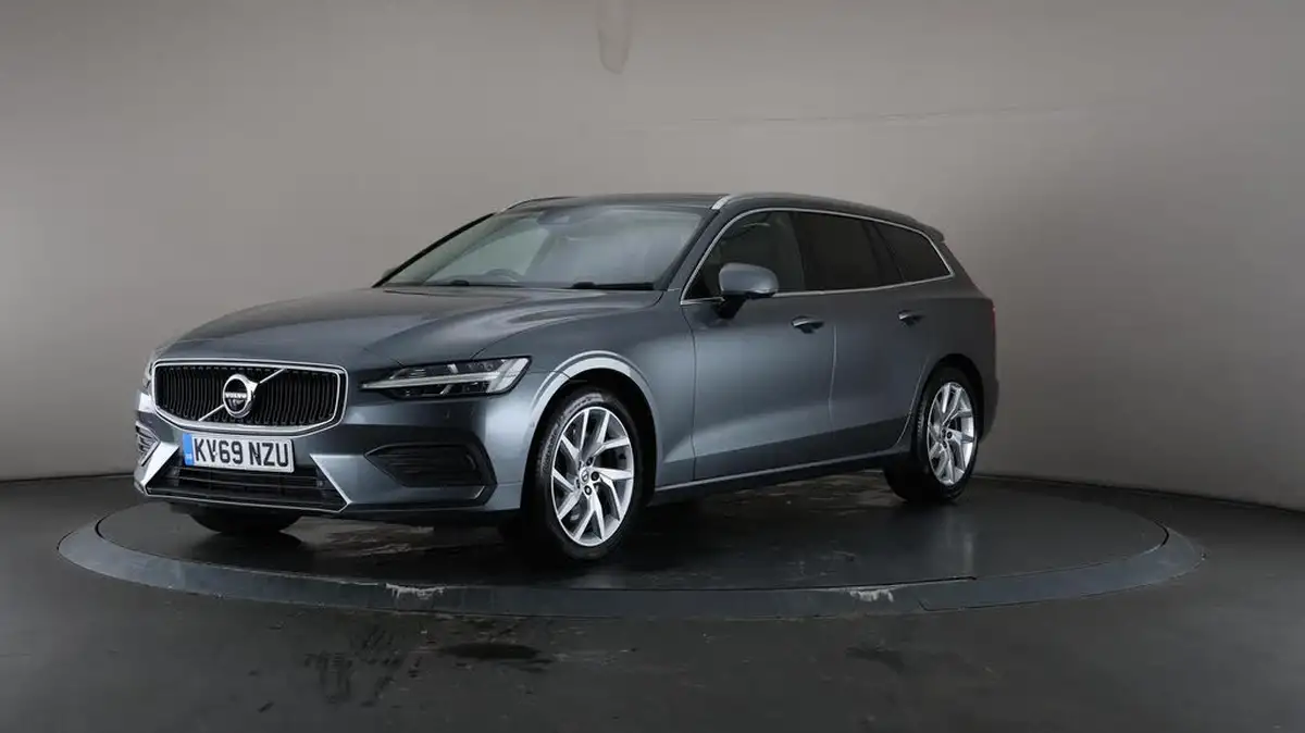 2019-volvo-v60-20-t5-momentum-plus-big-44