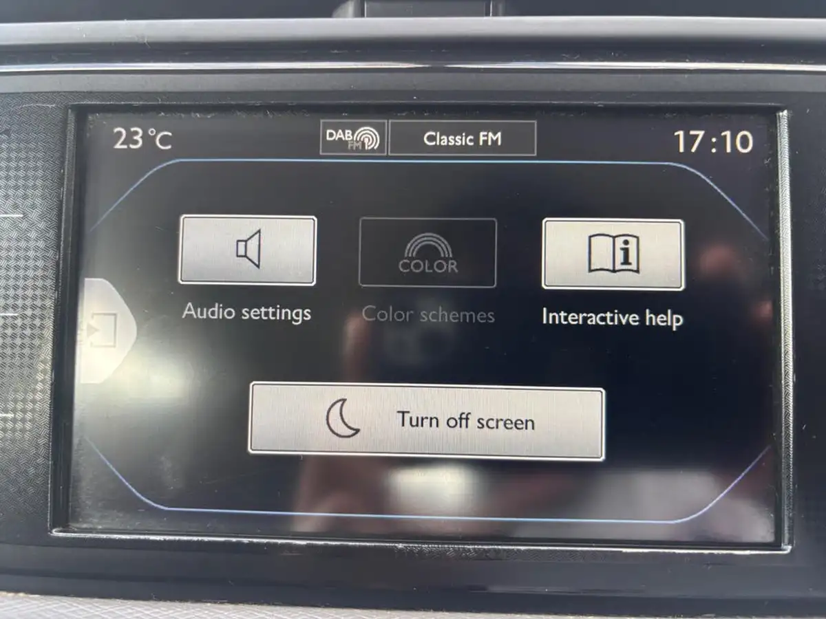 2016-citroen-c4-picasso-16bluehdi-vtr-120ps-big-50