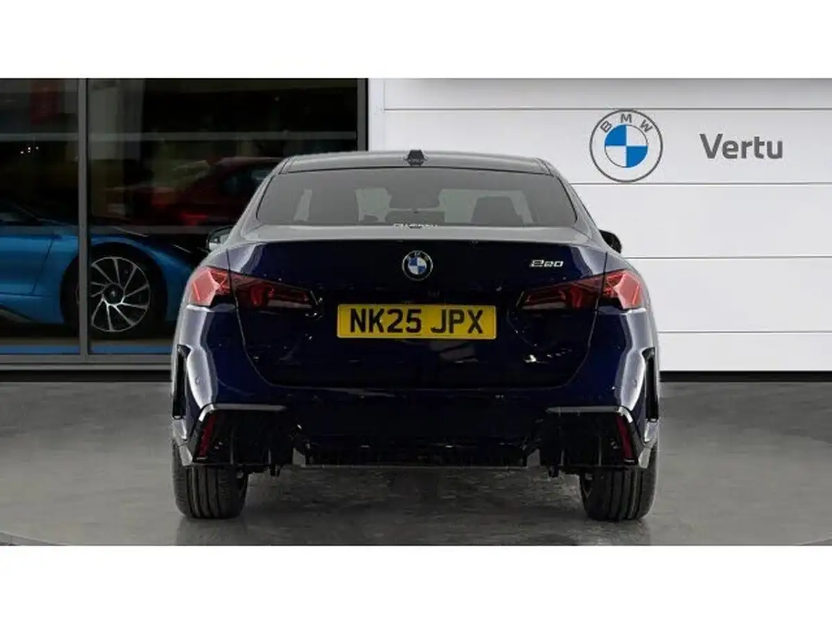 2025-bmw-2-series-20-220i-m-sport-168bhp-gran-4d-1499cc-auto-big-14