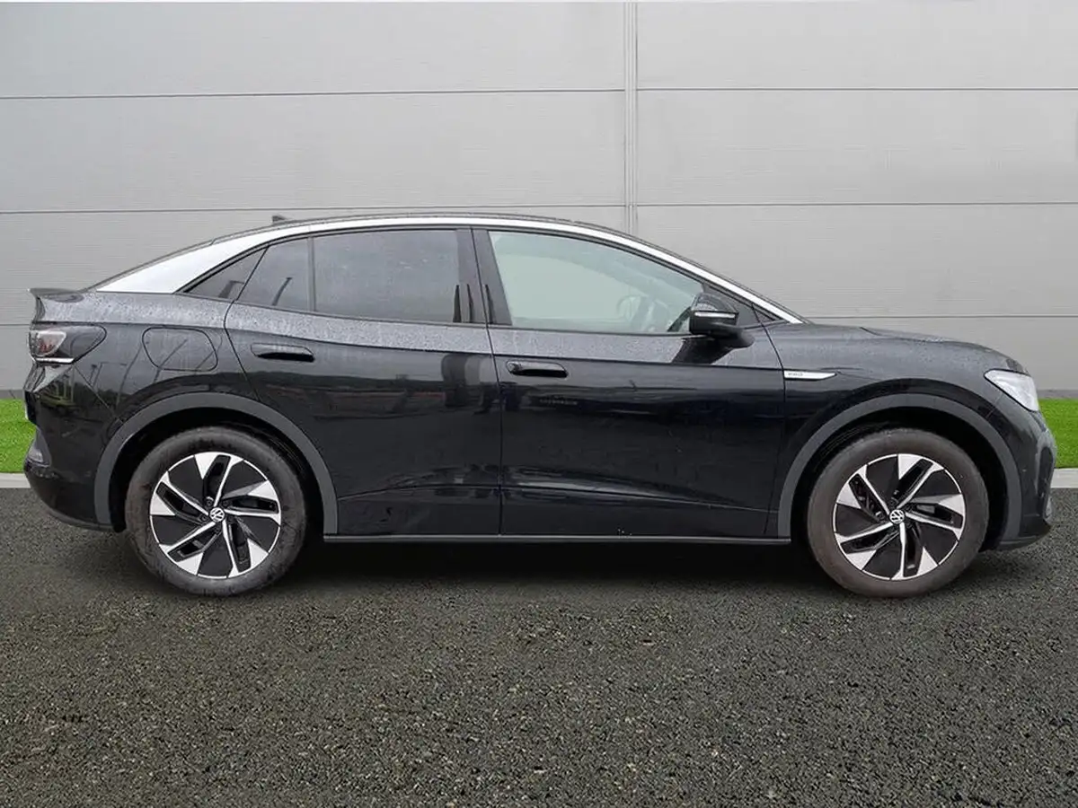 2023-volkswagen-id5-e-tech-204ps-performance-big-7