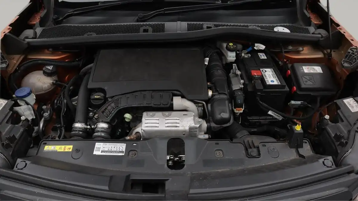 2022-peugeot-2008-suv-12-puretech-allure-premium-100bhp-big-19