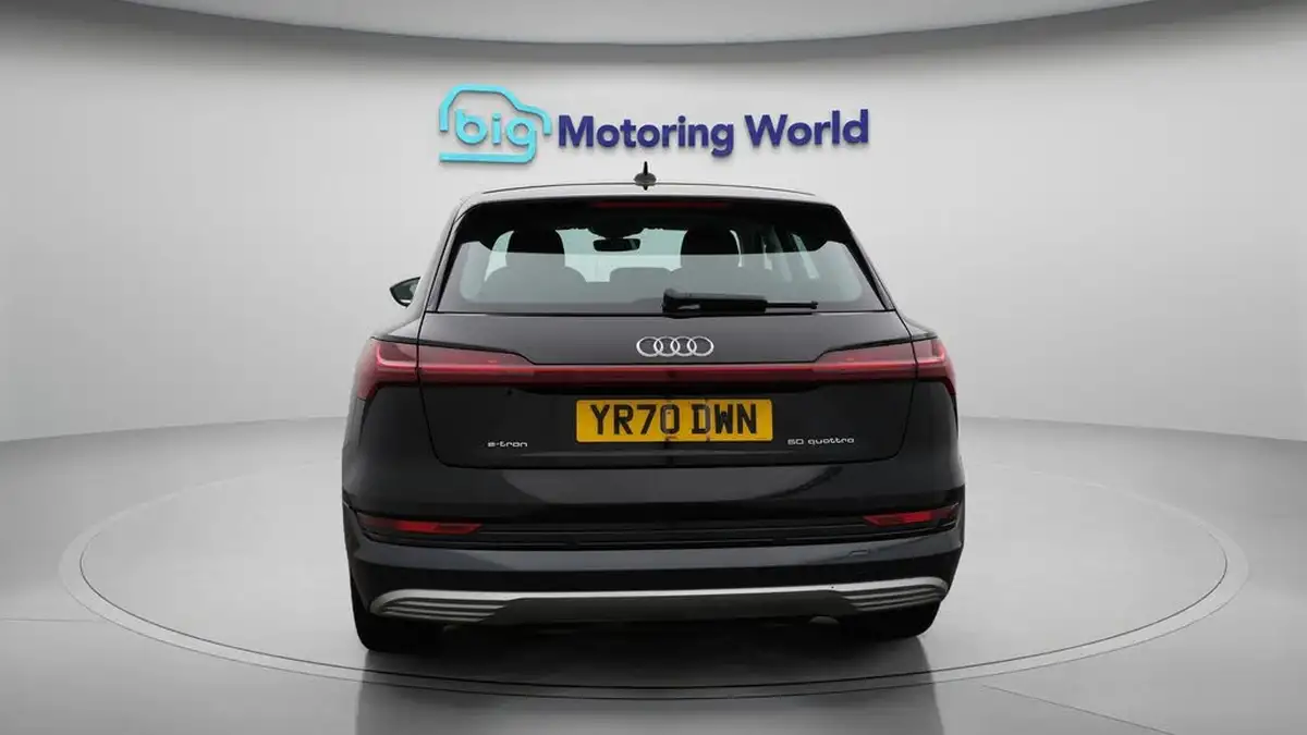 2020-audi-e-tron-50e-technik-big-6
