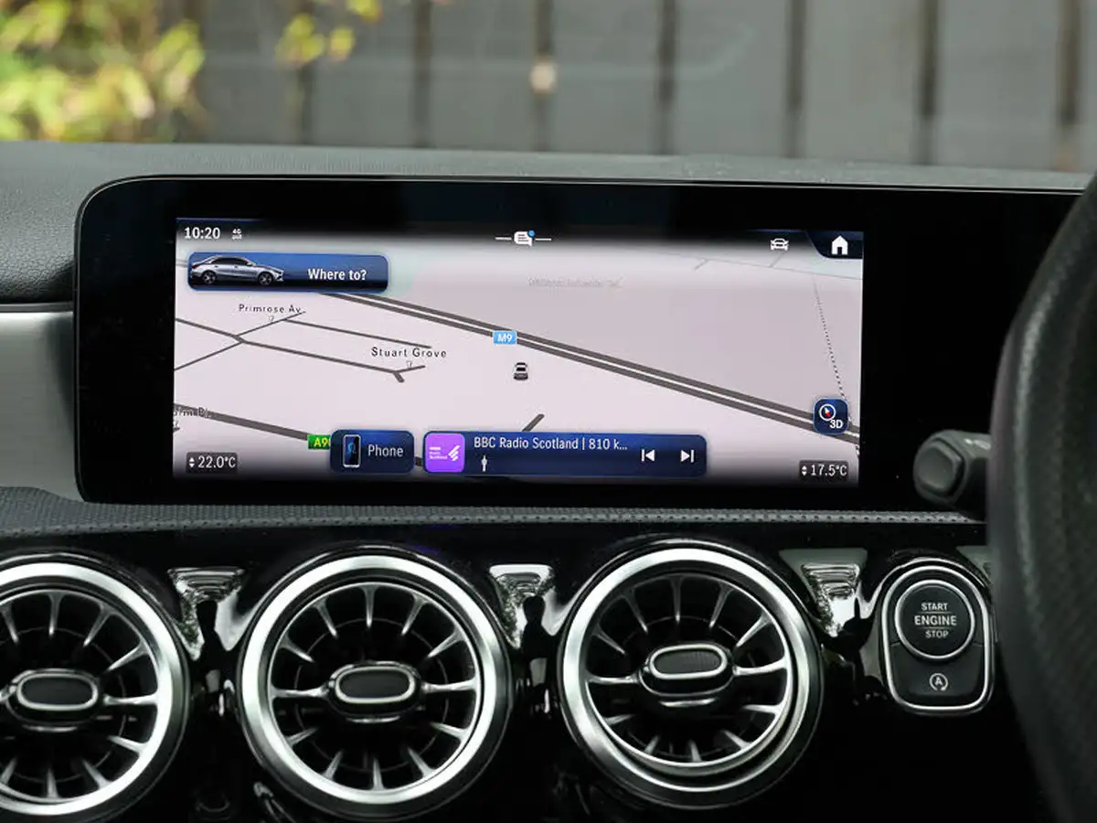 2023-mercedes-benz-a-class-big-7