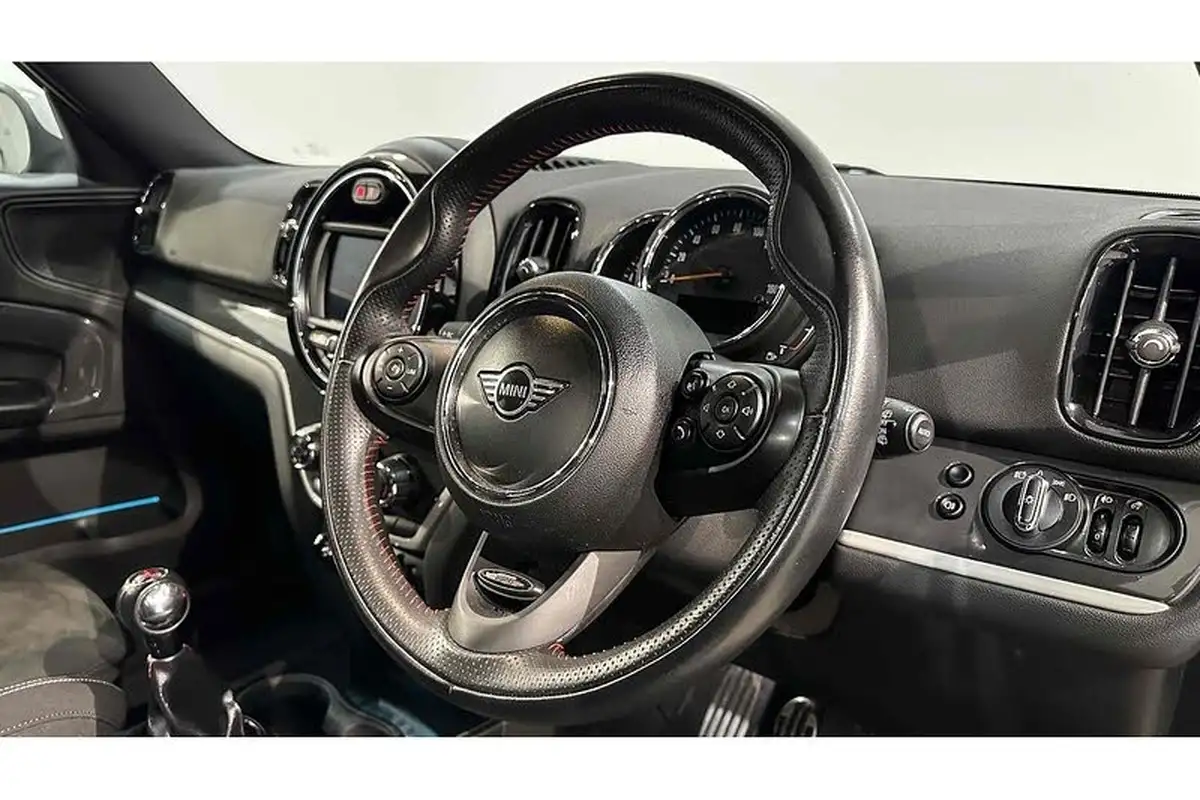2019-mini-countryman-20-cooper-s-sport-big-30