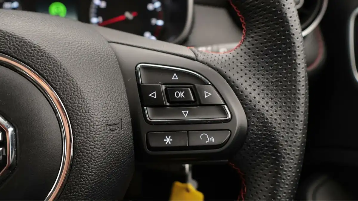 2023-mg-zs-suv-15-vti-tech-excite-big-23