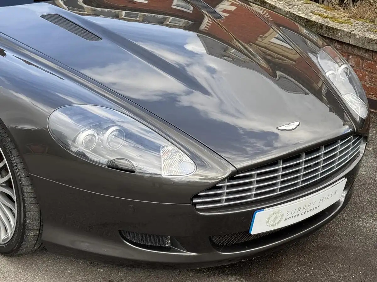 2010-aston-martin-db9-60-volante-touchtronic-ii-big-24