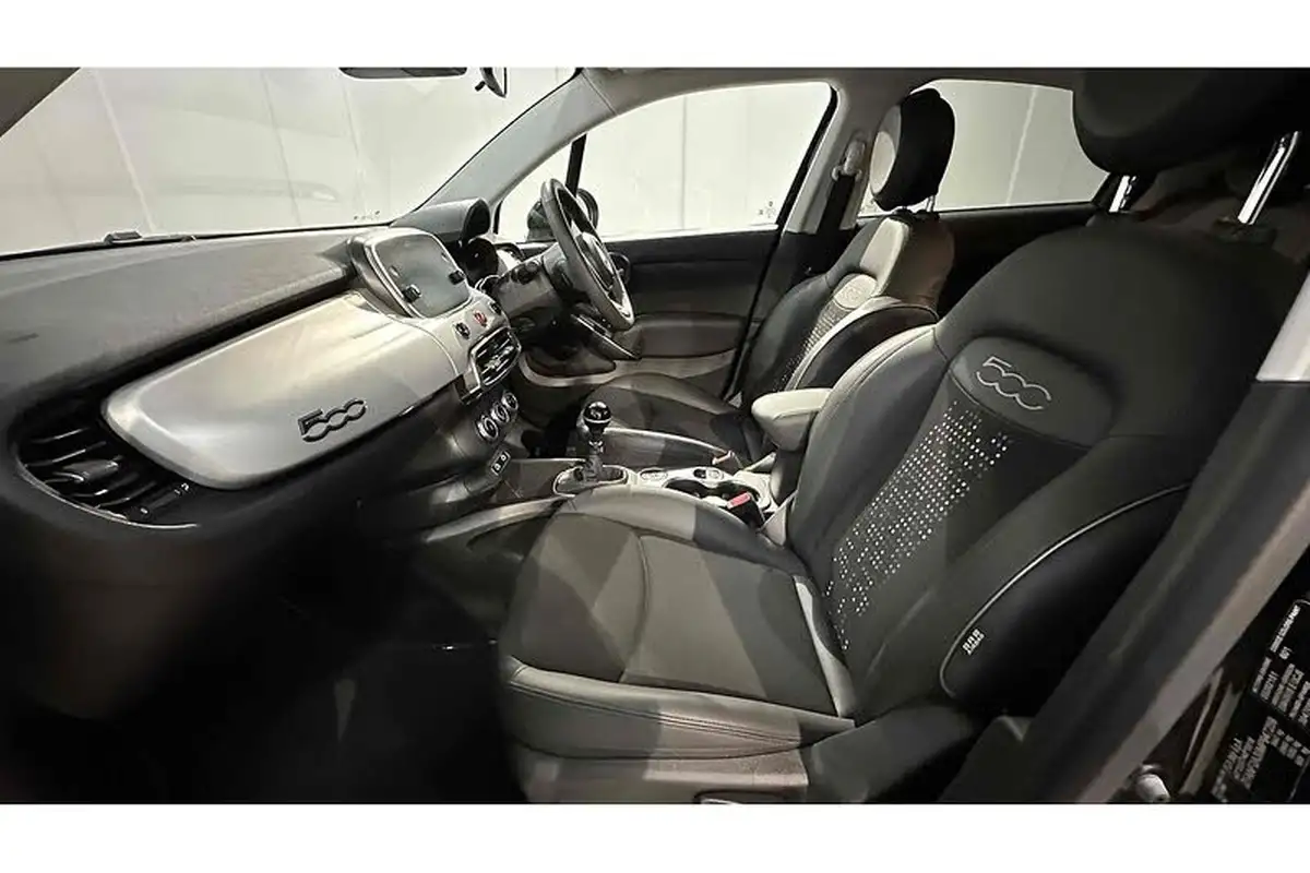 2021-fiat-500x-10-firefly-turbo-connect-big-15
