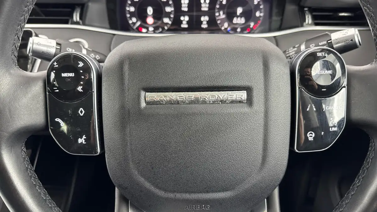 2019-land-rover-range-rover-evoque-20-p300-se-big-20