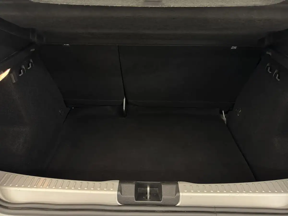 2021-dacia-sandero-10-tce-comfort-90bhp-big-8