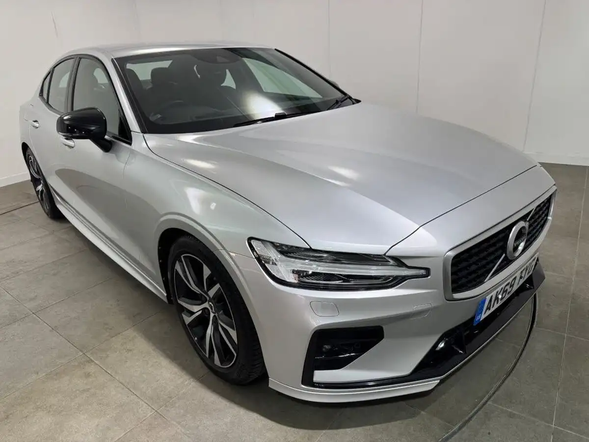 2019-volvo-s60-20-t5-r-design-plus-big-44
