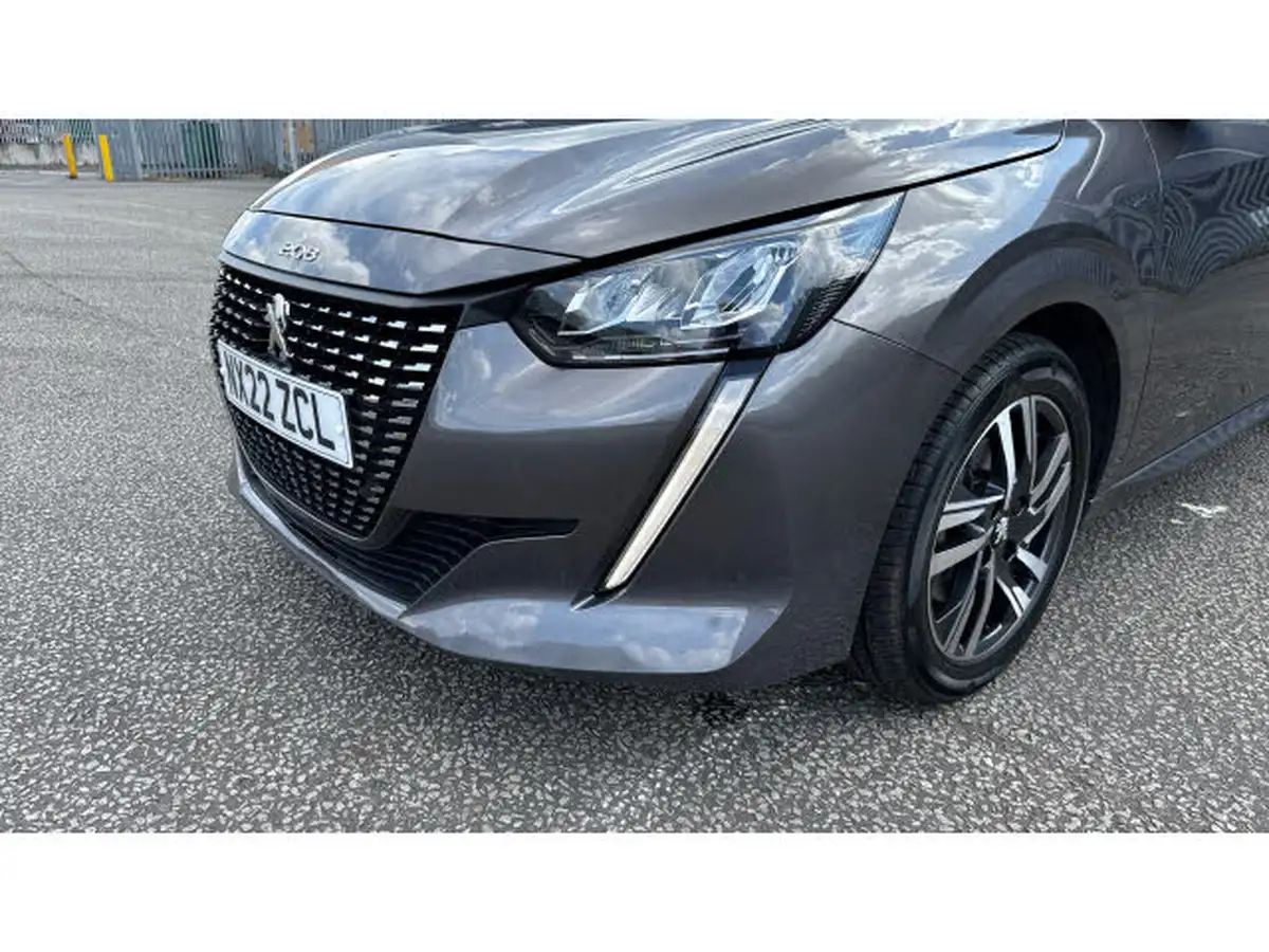2022-peugeot-208-12-puretech-allure-premium-100bhp-big-42