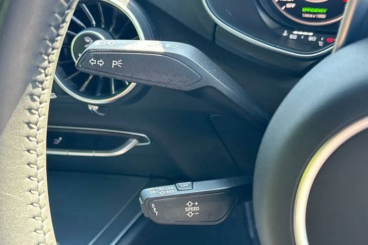 2020-audi-tt-coupe-20-40-tfsi-s-line-big-13