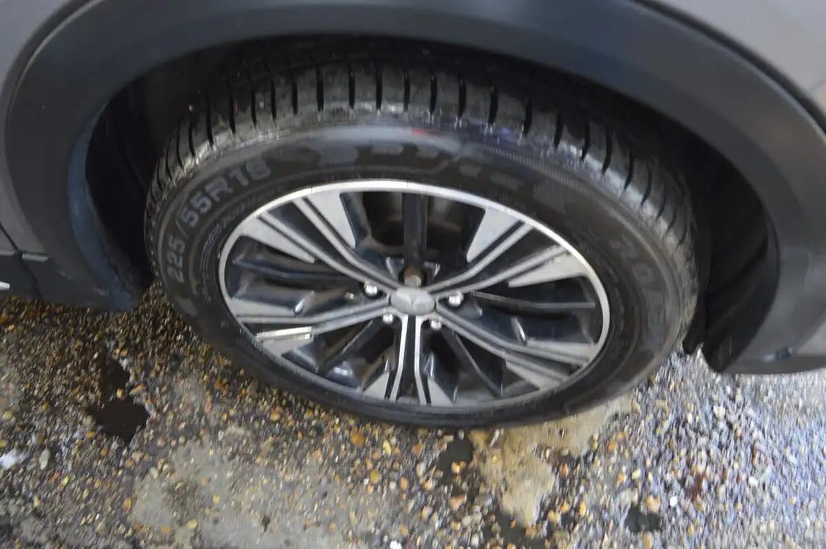 2018-mitsubishi-eclipse-cross-15-4-auto-big-23