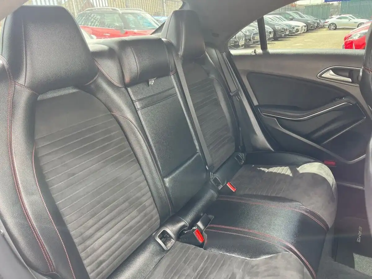 2014-mercedes-benz-cla-16-cla-180-amg-sport-big-8