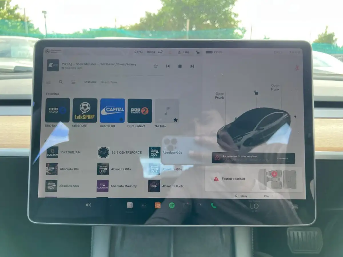2021-tesla-model-3-e-long-range-4x4-big-19