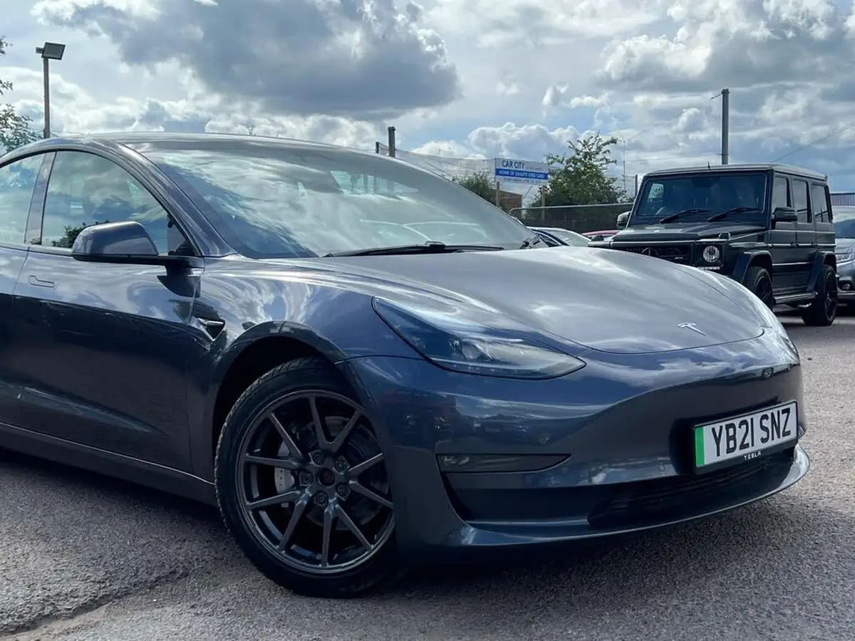 2021-tesla-model-3-e-long-range-4x4-big-43