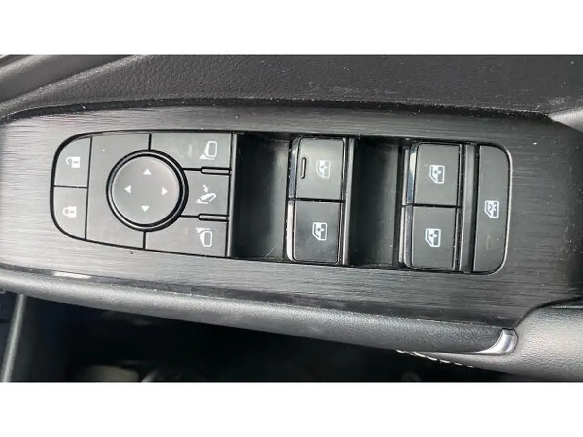 2022-nissan-qashqai-13-dig-t-n-connecta-140ps-big-20