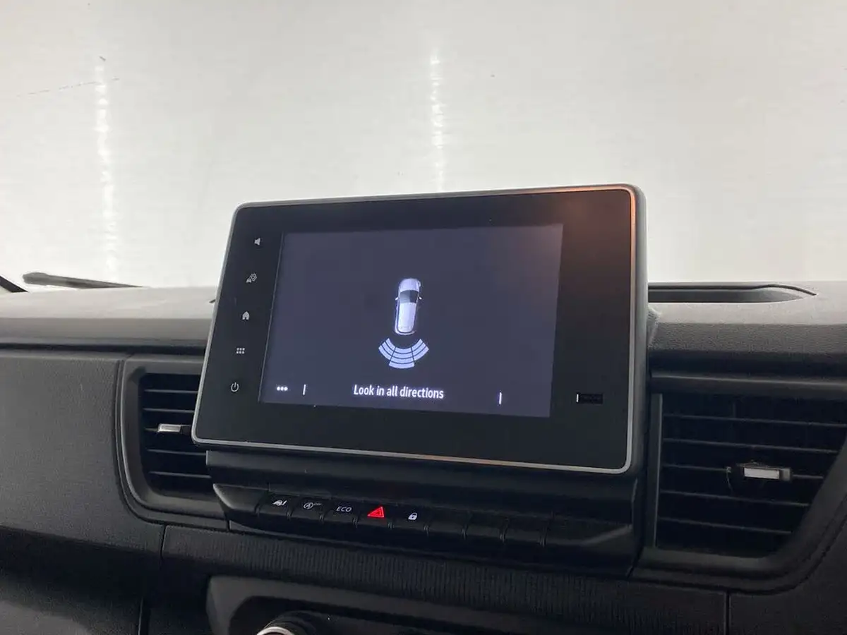 2023-renault-trafic-20dci-ll30-130-business-panel-big-18