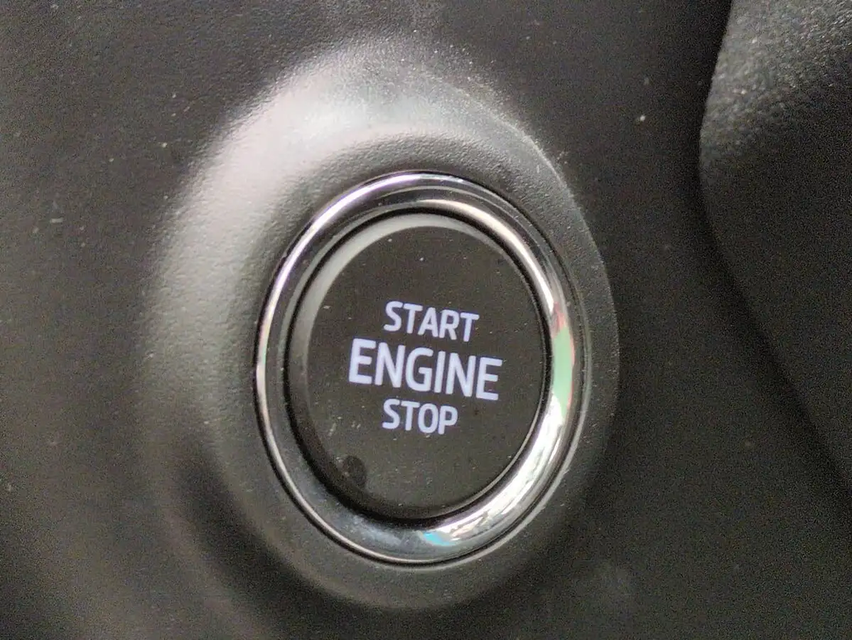 2022-skoda-enyaq-e-60-big-23
