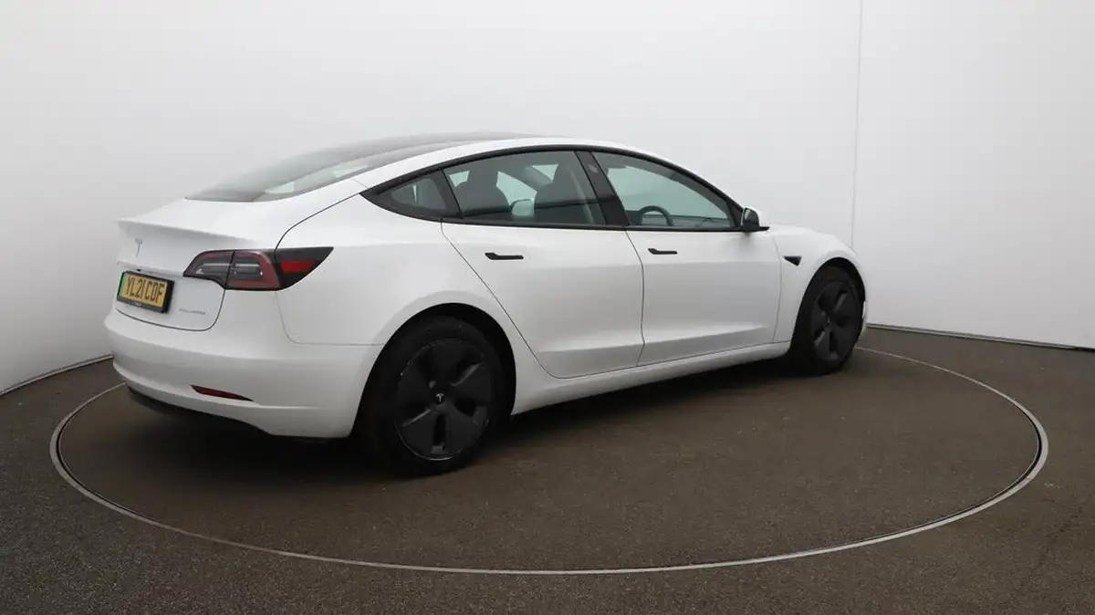 2021-tesla-model-3-e-long-range-4x4-big-53