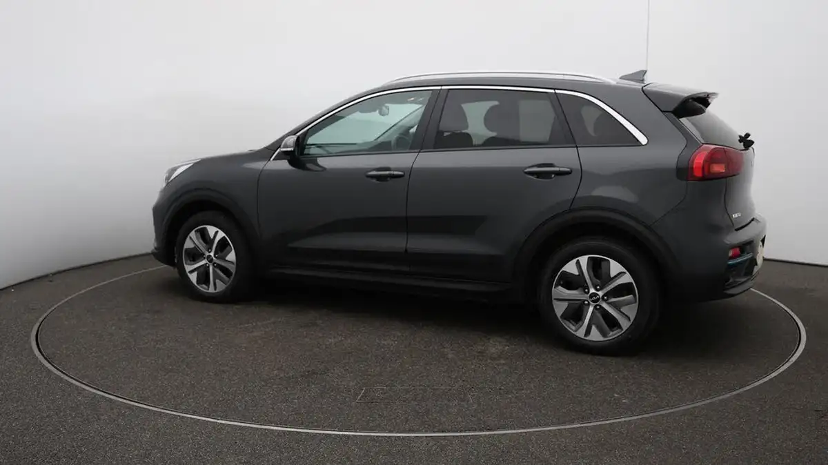 2021-kia-e-niro-ev-2-64-big-40