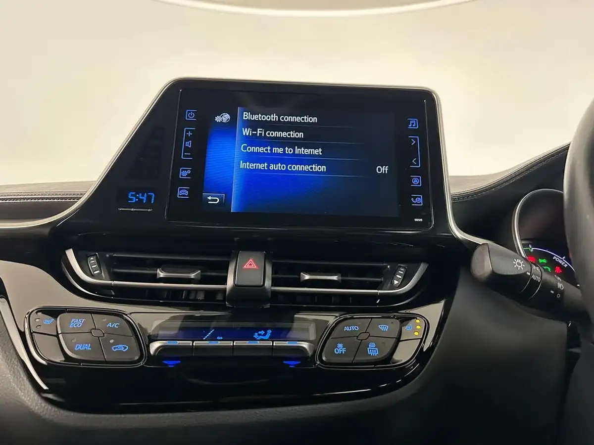 2019-toyota-c-hr-18-vvt-i-dynamic-big-41