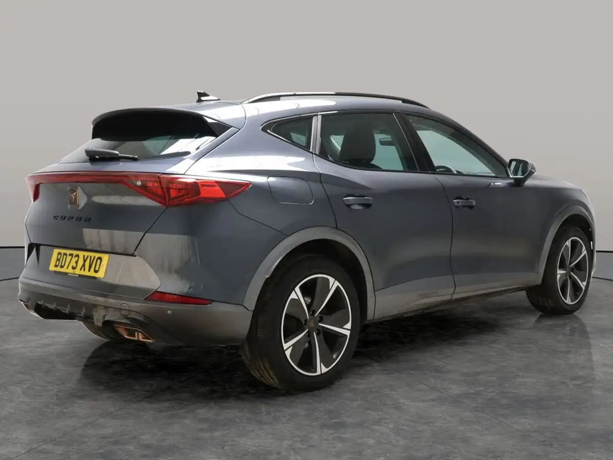 2024-cupra-formentor-14-e-hybrid-v1-big-12