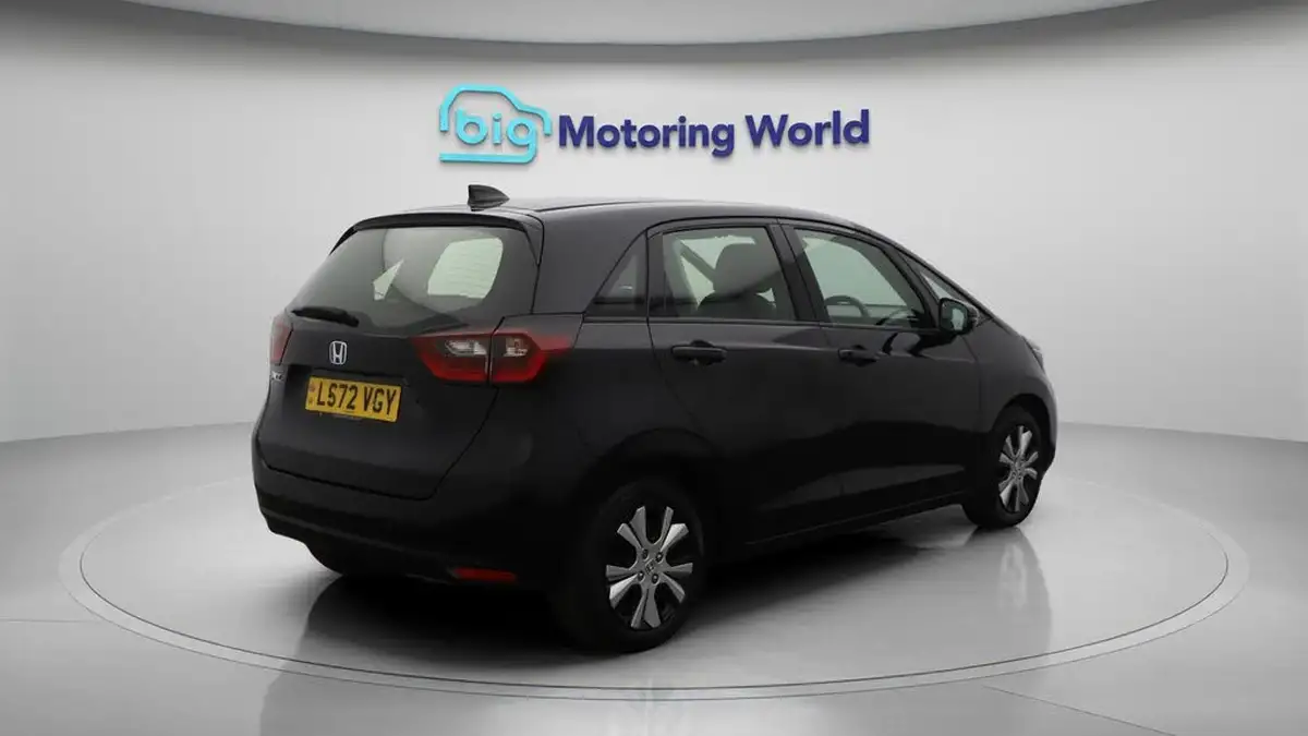 2022-honda-jazz-15-i-mmd-sr-109ps-big-7