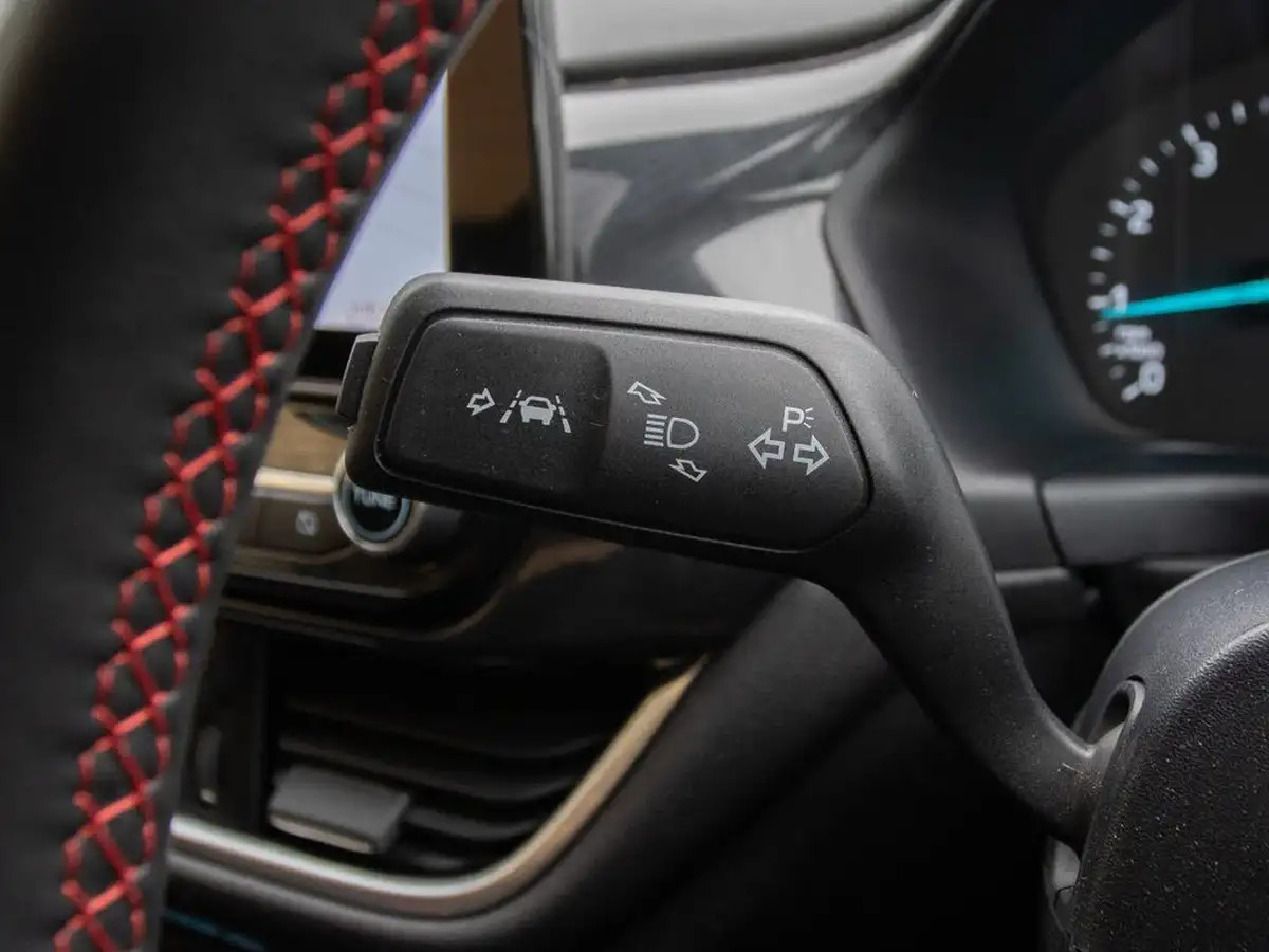 2022-ford-fiesta-10t-st-line-155ps-hybrid-mhev-5d-big-16