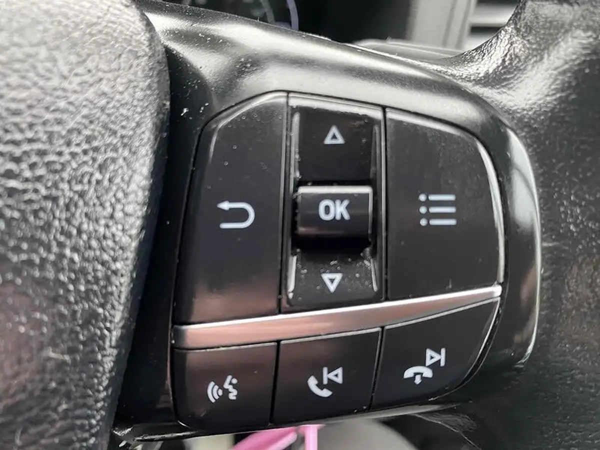 2018-ford-tourneo-custom-20tdci-320-l2-zetec-130ps-big-33