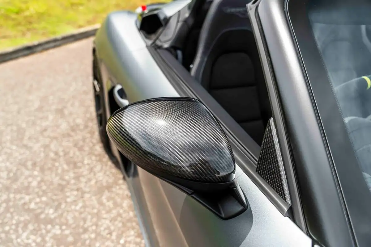 2024-porsche-boxster-718-40-spyder-rs-big-7