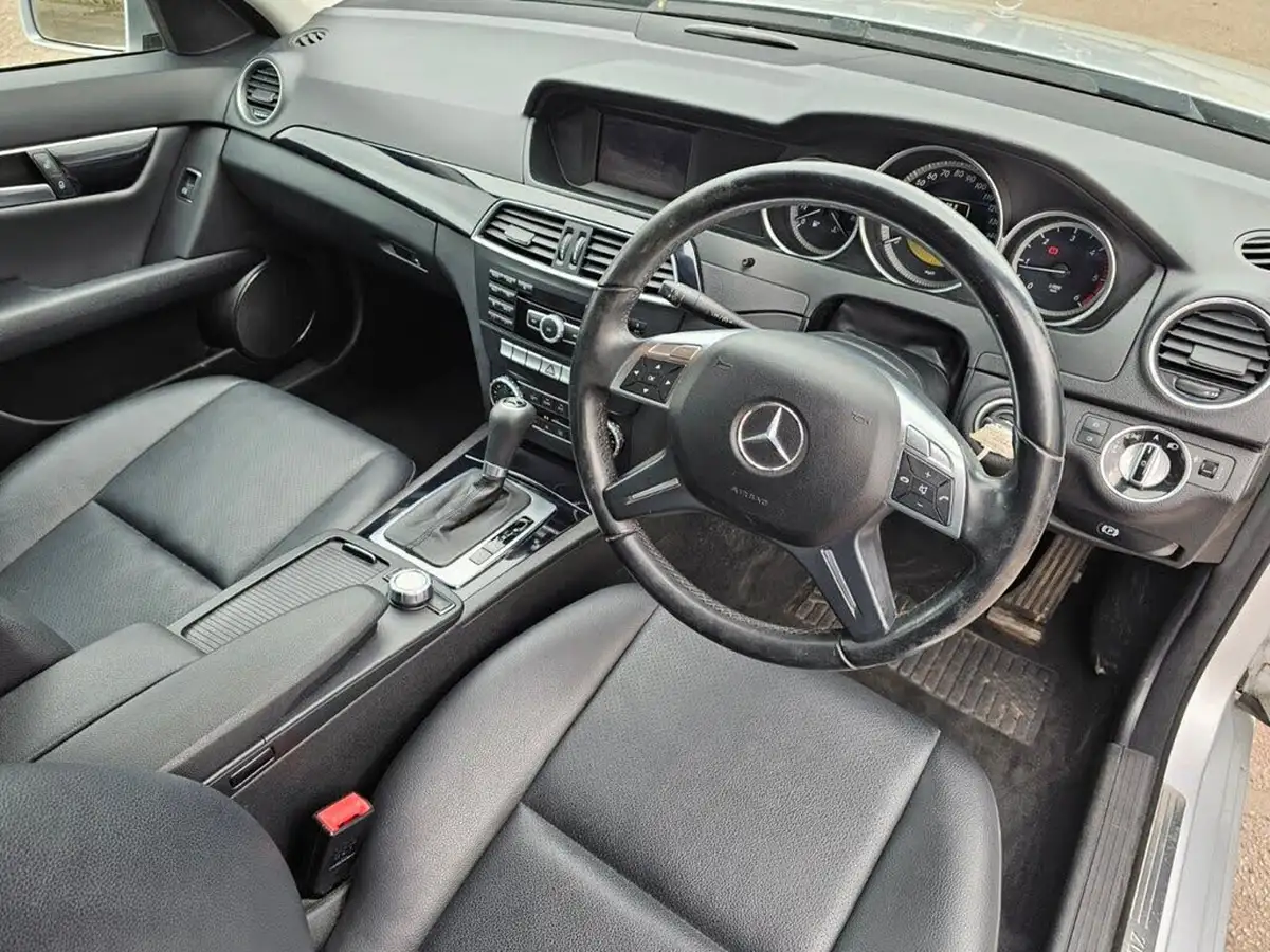 2011-mercedes-benz-c-class-21td-c220-cdi-se-21cdi-blue-f-estate-5d-2143cc-7g-tronic-big-12