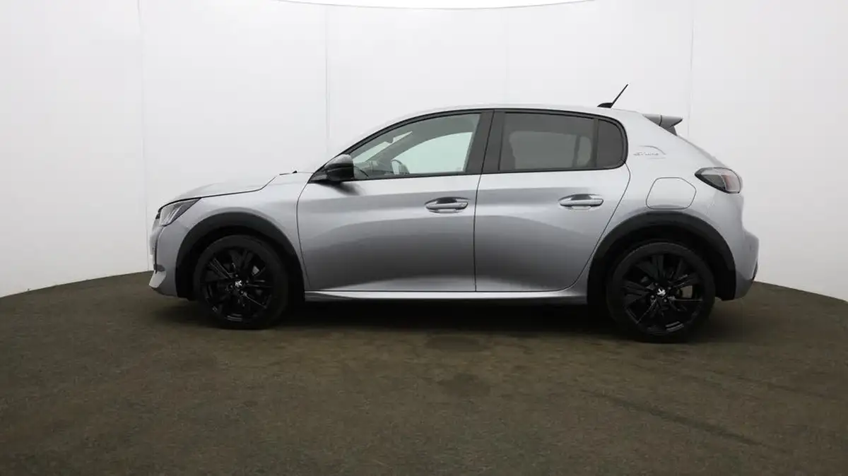 2020-peugeot-208-12-puretech-gt-line-100bhp-big-70