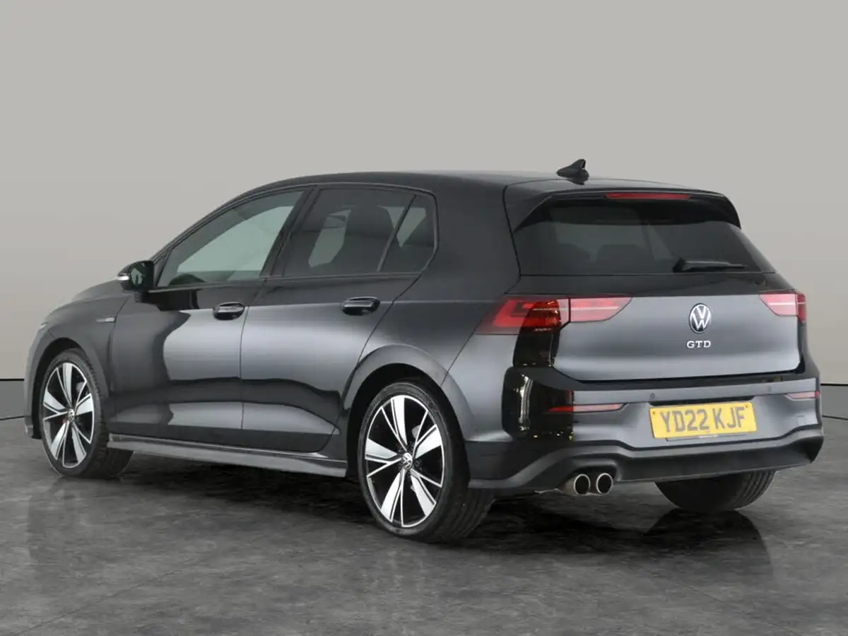 2022-volkswagen-golf-20tdi-gtd-big-9